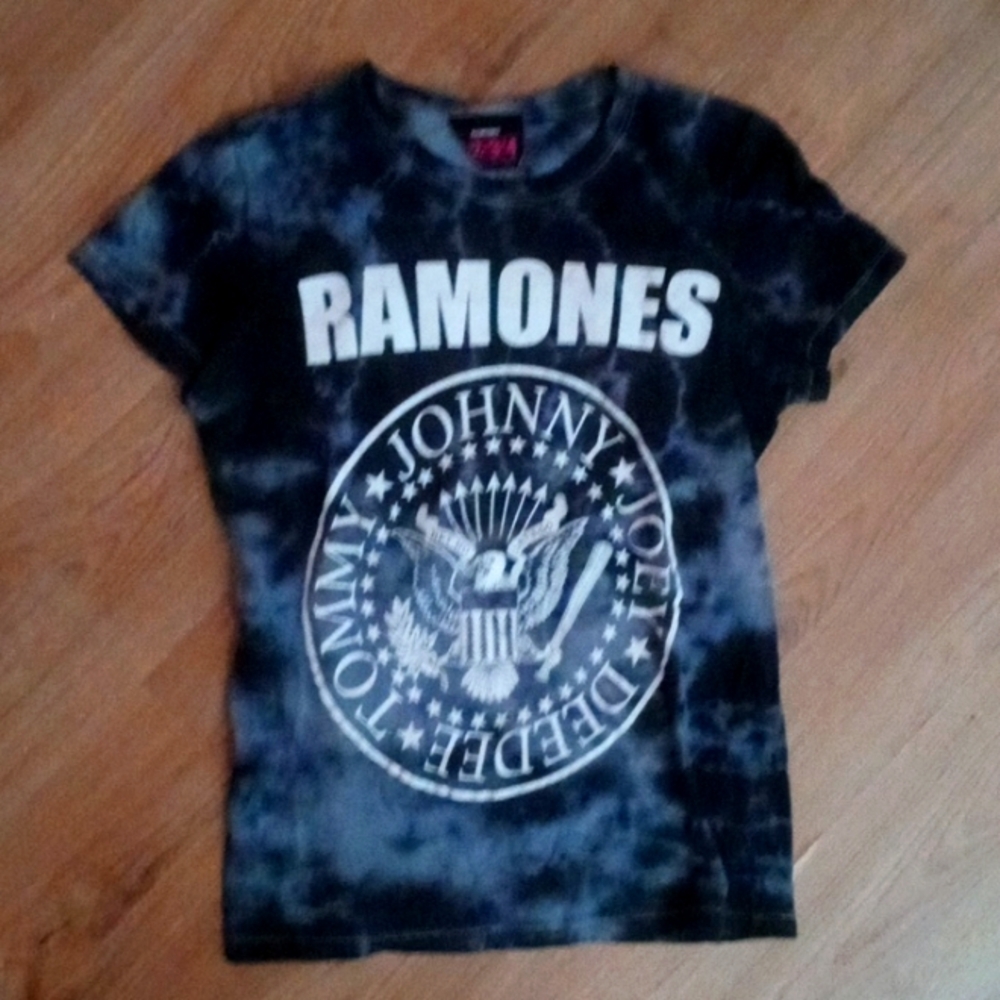 Ramones Tye Dye T-Shirt - Size Small
